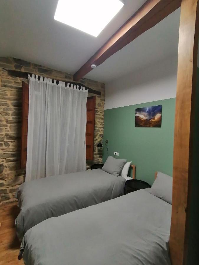 El Puente Peregrino Guest House Trabadelo Eksteriør bilde